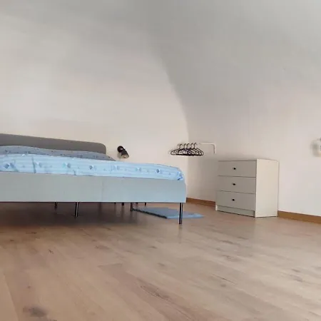 Azzurra House Apartment *